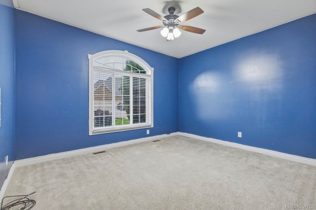 39710 W Offshore Drive, Harrison Charter Township, MI 48045
