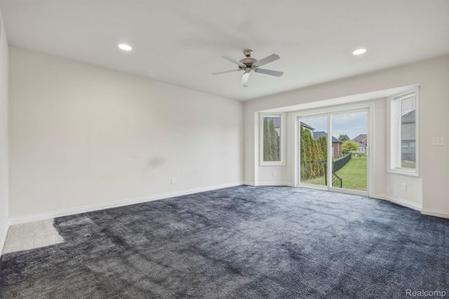 39710 W Offshore Drive, Harrison Charter Township, MI 48045