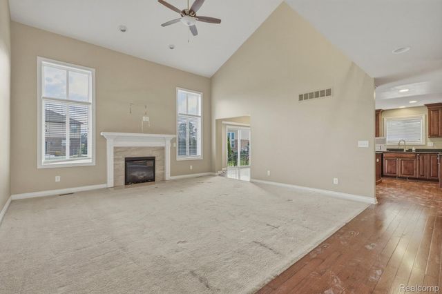 39710 W Offshore Drive, Harrison Charter Township, MI 48045