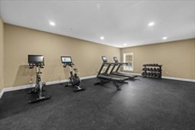 485 Blue Hills Parkway 39, Milton, MA 02186