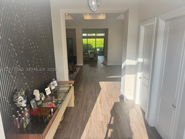 9296 Porto Way, Parkland, FL 33076