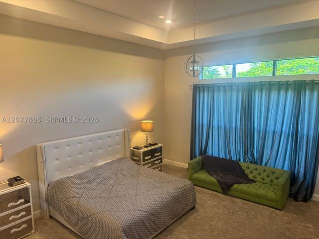 9296 Porto Way, Parkland, FL 33076