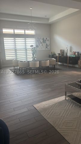 9296 Porto Way, Parkland, FL 33076