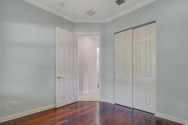 104 Saint Pierre Way, Jupiter, FL 33458