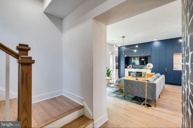 1323 SHEPHERD ST NE, Washington, DC 20017