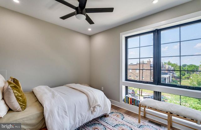 1323 SHEPHERD ST NE, Washington, DC 20017
