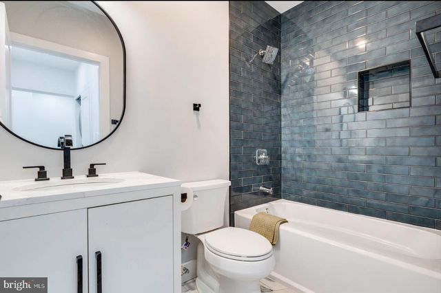 1323 SHEPHERD ST NE, Washington, DC 20017