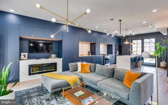 1323 SHEPHERD ST NE, Washington, DC 20017