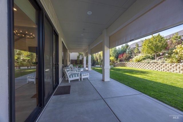 6243 S Bosch Way, Meridian, ID 83642