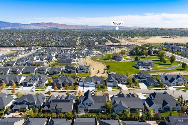 6243 S Bosch Way, Meridian, ID 83642