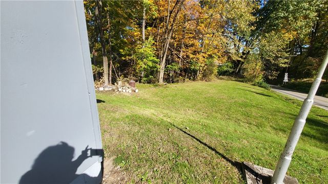 33 Orangeville Rd, West Salem Twp, PA 16125