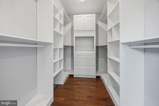 5607 FILLMORE AVE, Alexandria, VA 22311