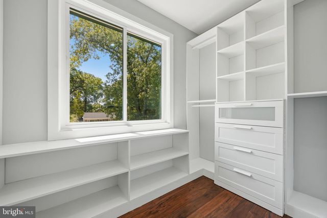 5607 FILLMORE AVE, Alexandria, VA 22311