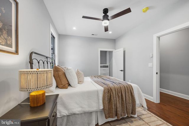 5607 FILLMORE AVE, Alexandria, VA 22311