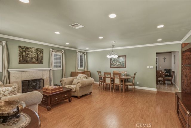 3170 E Orange Grove, Pasadena, CA 91107