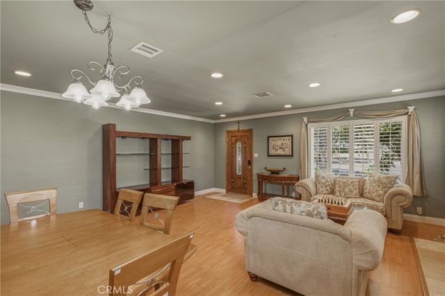 3170 E Orange Grove, Pasadena, CA 91107