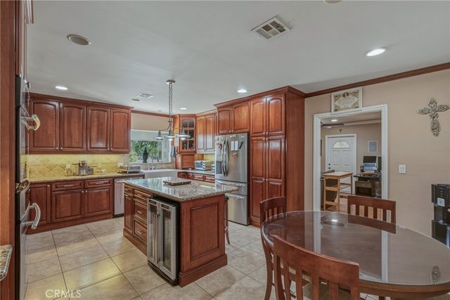 3170 E Orange Grove, Pasadena, CA 91107