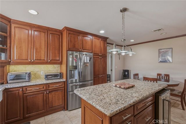 3170 E Orange Grove, Pasadena, CA 91107
