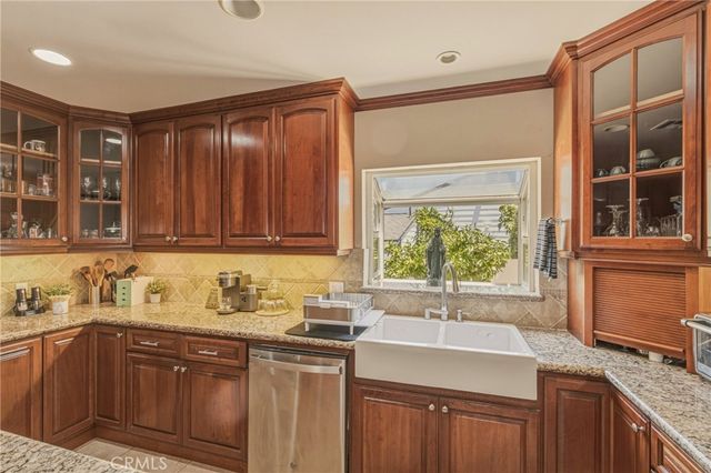 3170 E Orange Grove, Pasadena, CA 91107