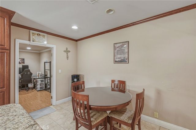 3170 E Orange Grove, Pasadena, CA 91107