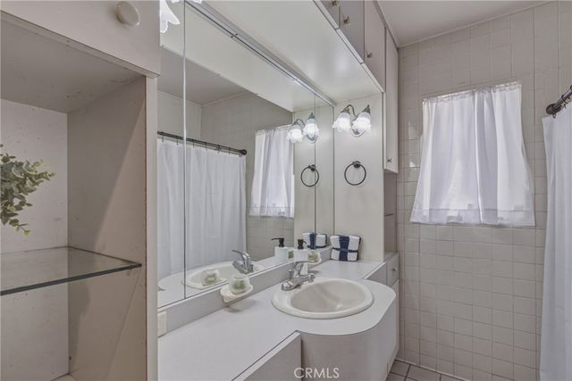 3170 E Orange Grove, Pasadena, CA 91107