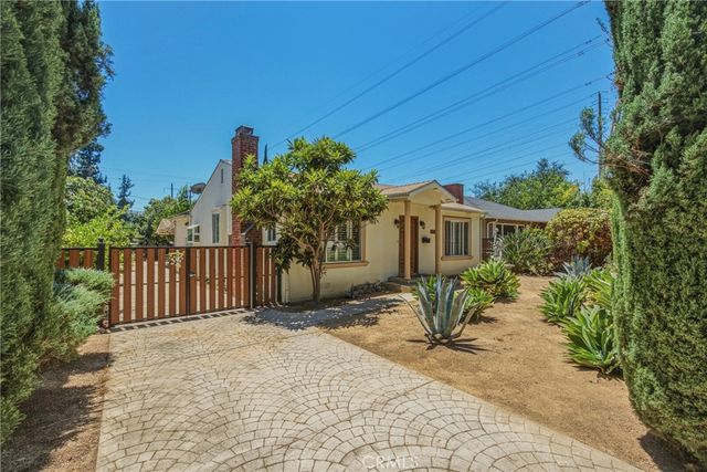 3170 E Orange Grove, Pasadena, CA 91107