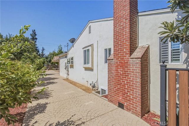 3170 E Orange Grove, Pasadena, CA 91107