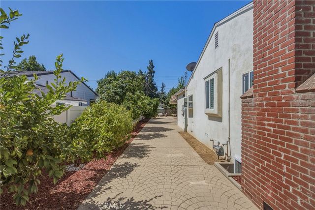 3170 E Orange Grove, Pasadena, CA 91107