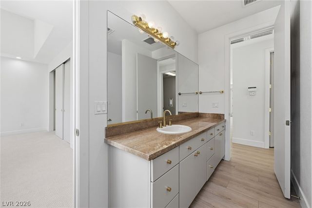 8821 Greensboro Lane, Las Vegas, NV 89134