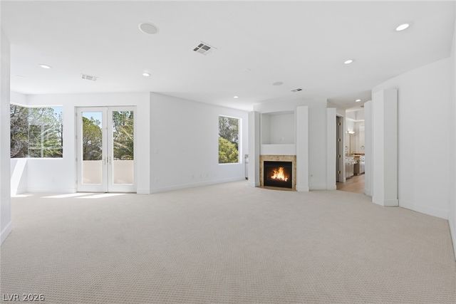 8821 Greensboro Lane, Las Vegas, NV 89134