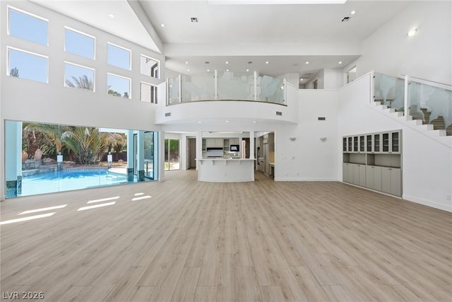 8821 Greensboro Lane, Las Vegas, NV 89134