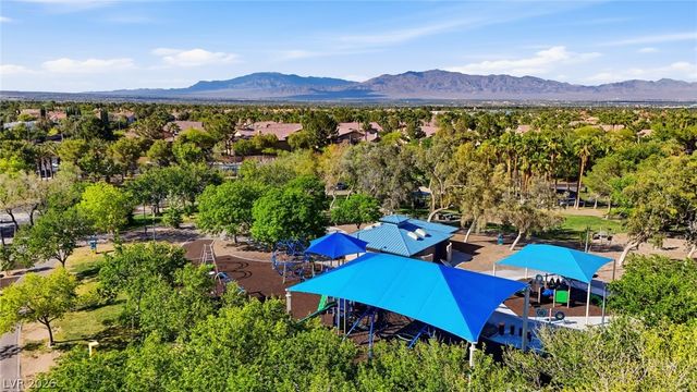8821 Greensboro Lane, Las Vegas, NV 89134