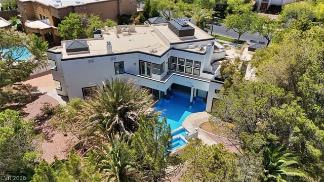 8821 Greensboro Lane, Las Vegas, NV 89134