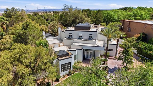 8821 Greensboro Lane, Las Vegas, NV 89134
