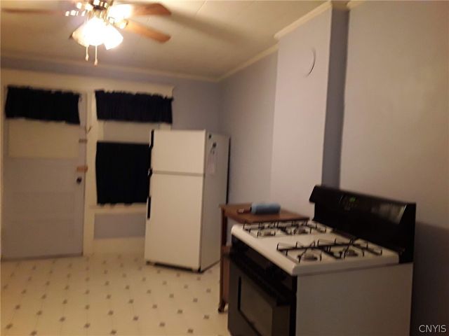 12 Genesee Place, Auburn, NY 13021