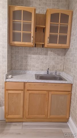 12 Genesee Place, Auburn, NY 13021