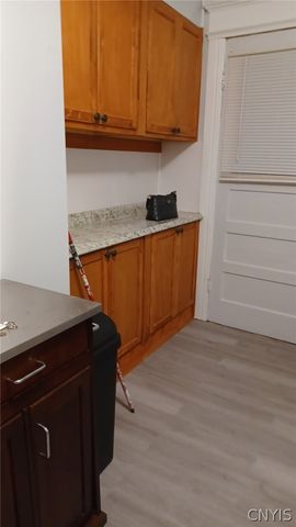 12 Genesee Place, Auburn, NY 13021