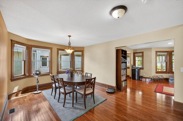 1147 27th Street, Des Moines, IA 50311