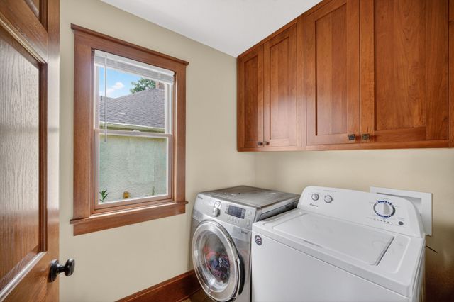 1147 27th Street, Des Moines, IA 50311