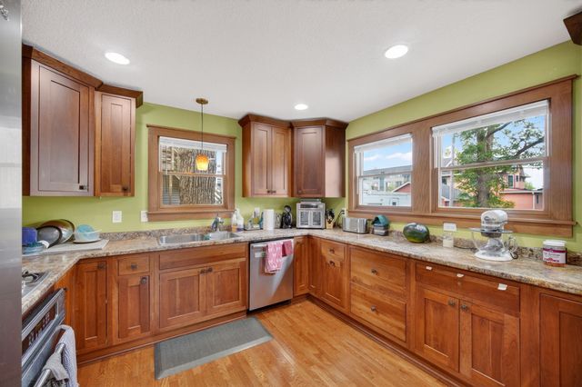1147 27th Street, Des Moines, IA 50311