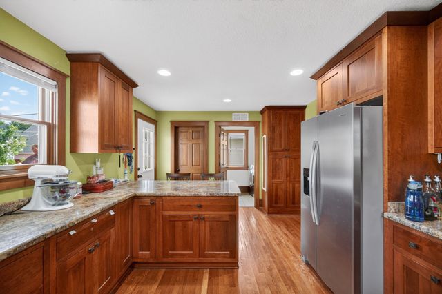 1147 27th Street, Des Moines, IA 50311
