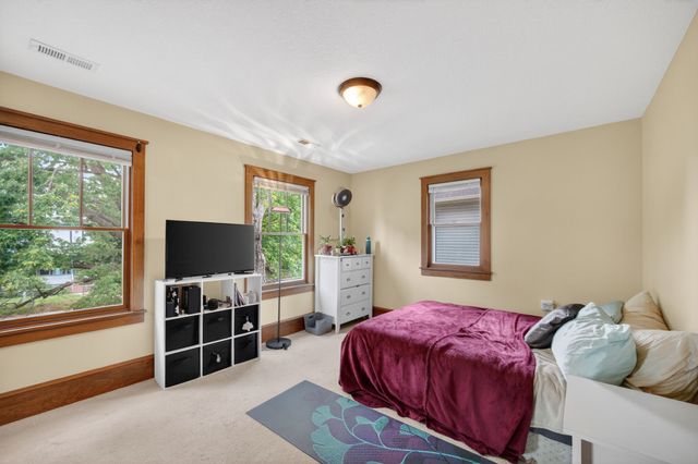 1147 27th Street, Des Moines, IA 50311