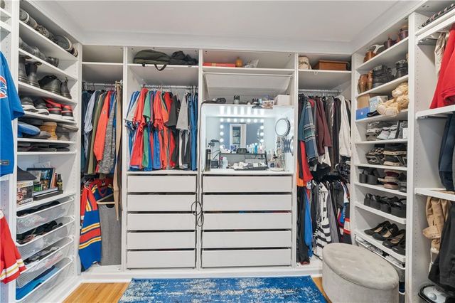 7623 W 52ND Street, Overland Park, KS 66202