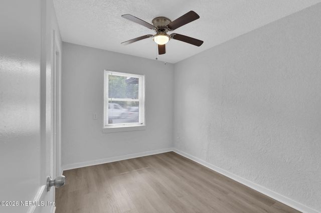 1916 UNIVERSITY Boulevard N, Jacksonville, FL 32211