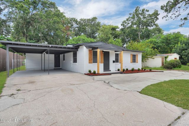 1916 UNIVERSITY Boulevard N, Jacksonville, FL 32211