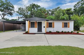 1916 UNIVERSITY Boulevard N, Jacksonville, FL 32211