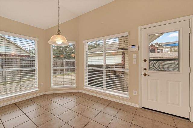 15834 Bishops Glen Lane, Houston, TX 77084