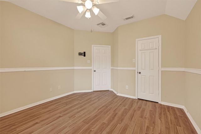 15834 Bishops Glen Lane, Houston, TX 77084