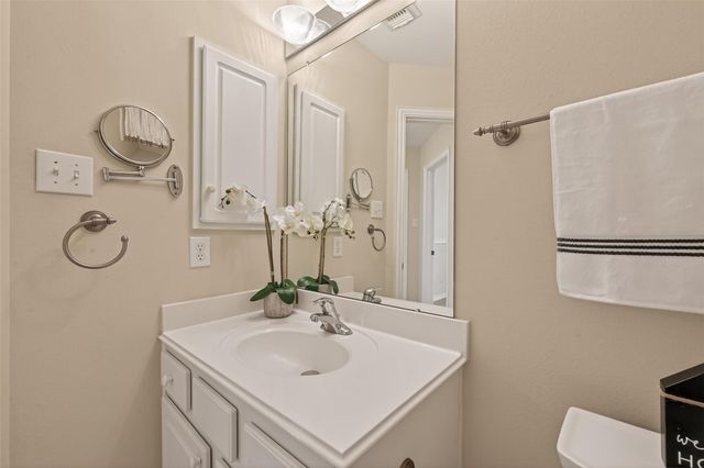 15834 Bishops Glen Lane, Houston, TX 77084