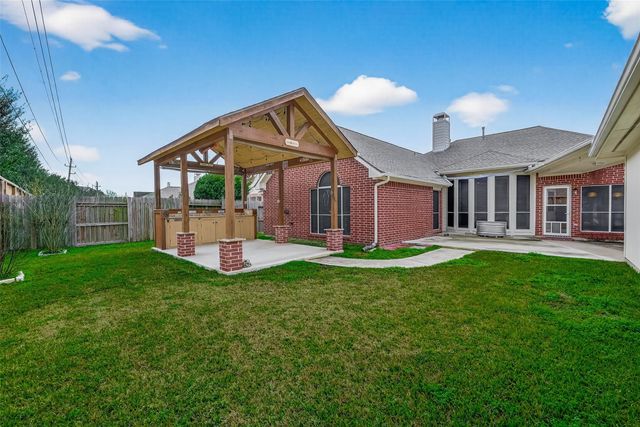 15834 Bishops Glen Lane, Houston, TX 77084